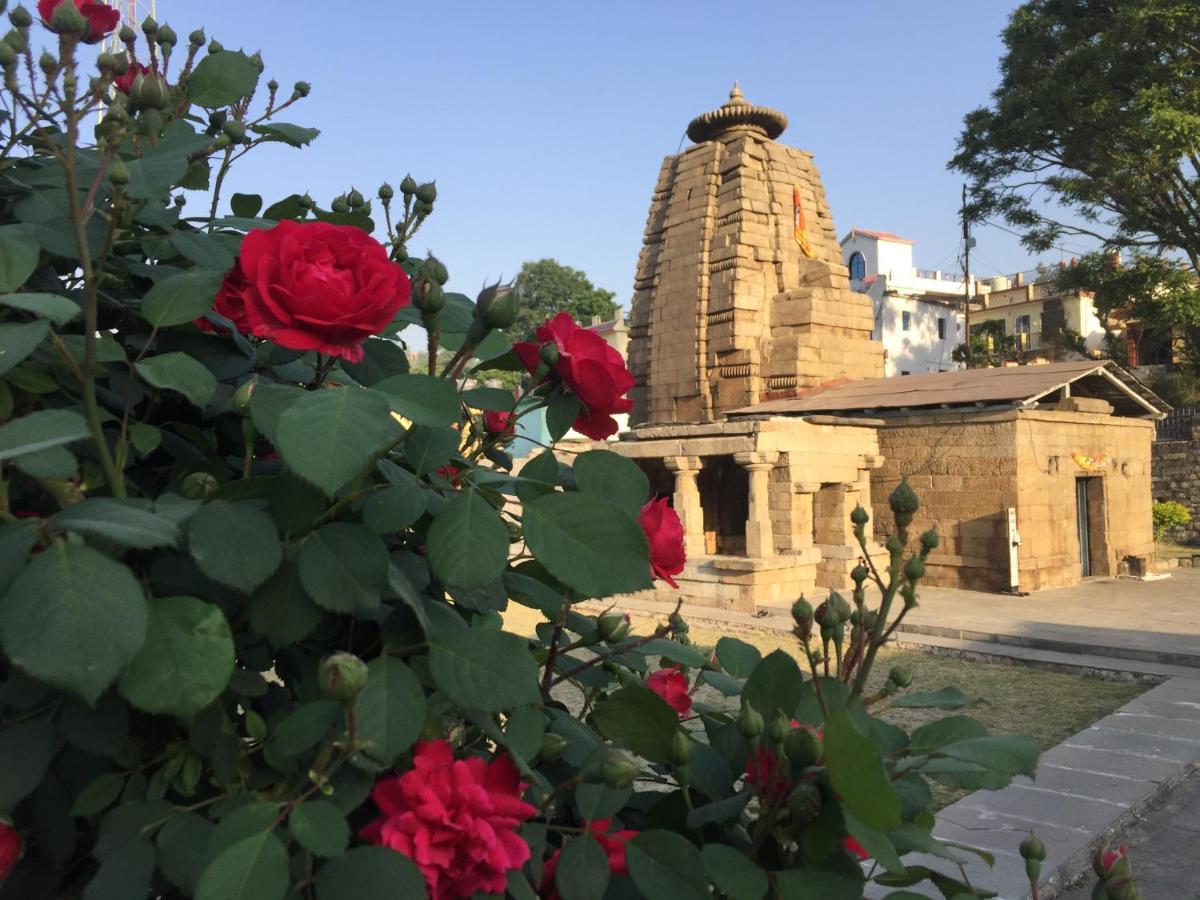 Katyuri Kings Divine Stay- Babaji'S Cave Dwarahat Zewnętrze zdjęcie