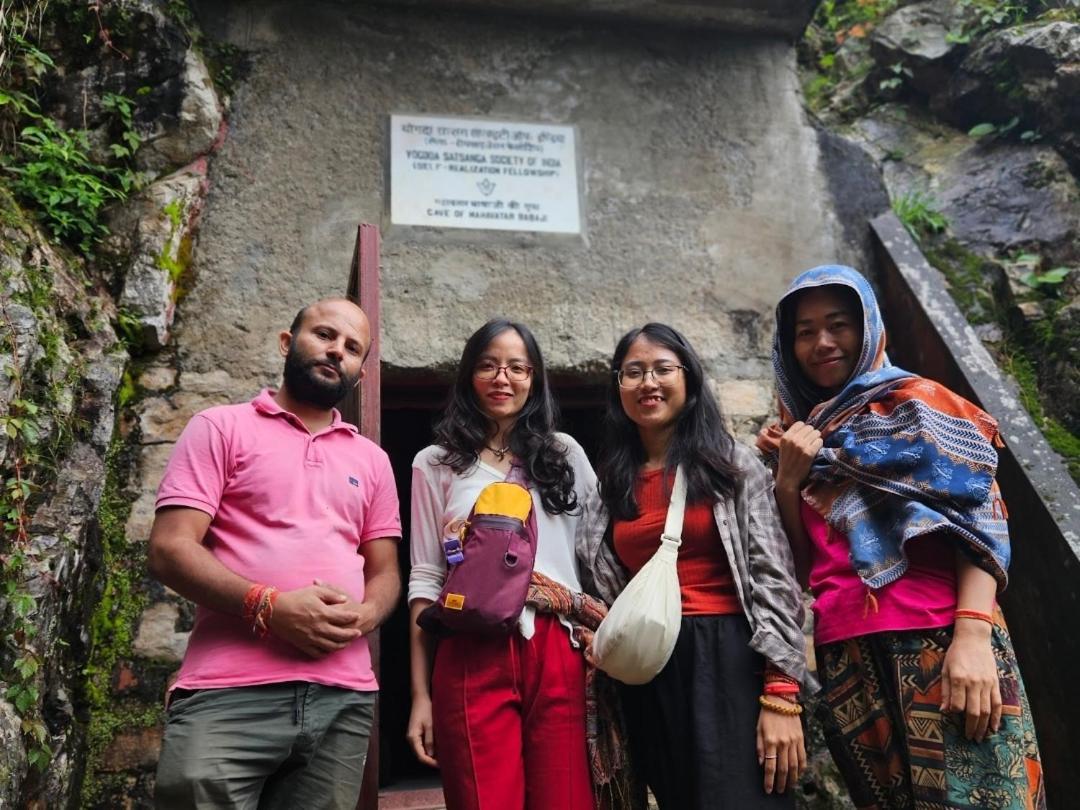 Katyuri Kings Divine Stay- Babaji'S Cave Dwarahat Zewnętrze zdjęcie