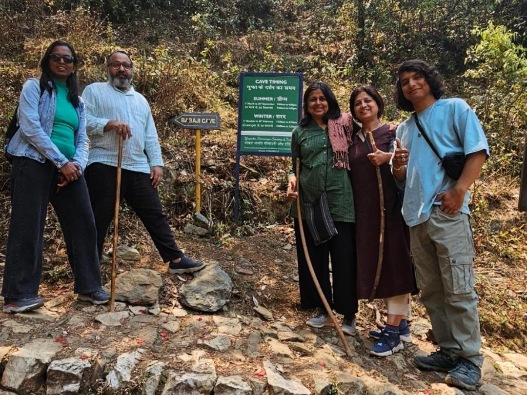 Katyuri Kings Divine Stay- Babaji'S Cave Dwarahat Zewnętrze zdjęcie